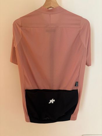 Used Assos Maglia Mille GT S11 Evo manica corta rosa chiaro 2026 bike — image 3 of 3