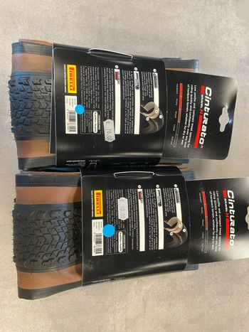 Used Pirelli Cinturato Gravel H Classic 50x650 2025 bike — image 2 of 2