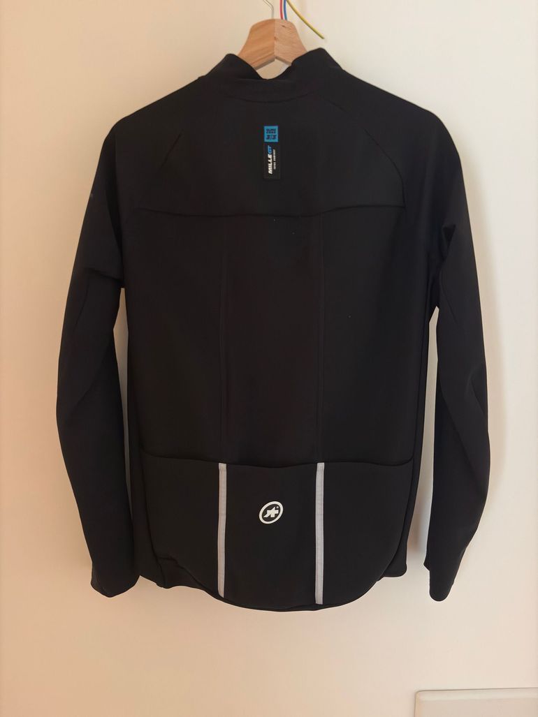 Used Assos Mille GT Ultraz Winter Jacket Evo 2026 bike — image 4 of 4