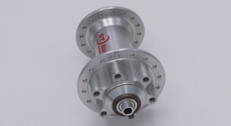 Used Dt Swiss Disc Vorderradnabe 15x100mm QR 6-Loch 32 Loch NOS bike — image 2 of 9