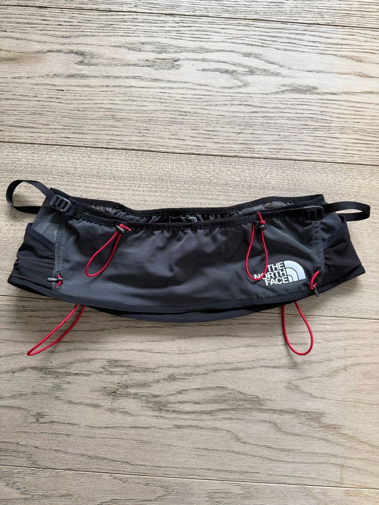 Used The North Face Summit run belt 2026 bike — image 1 of 2