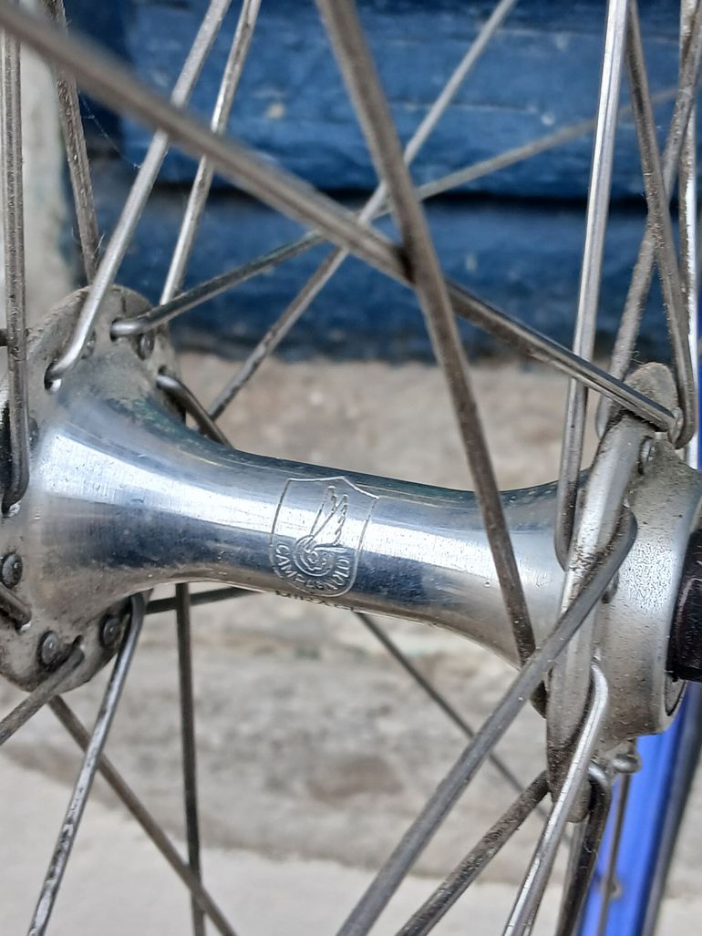 Used Bianchi Campagnolo 700c Wheelset bike — image 4 of 6