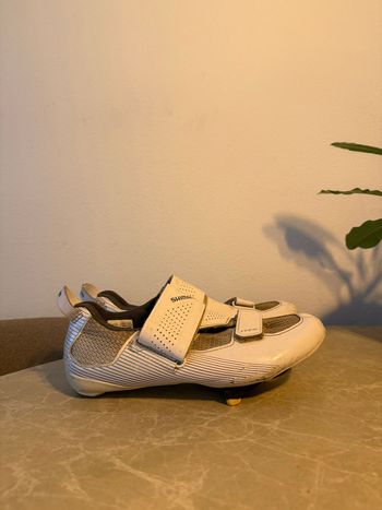Used Shimano TR5 Triathlon Shoes bike