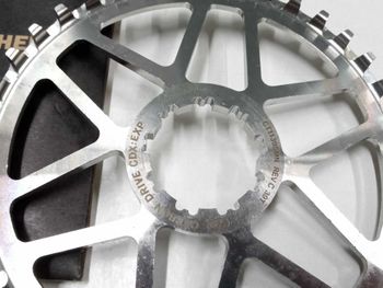 Used Gates Carbon Drive Piñon Gates CDX 39T trasero inox Shimano HG CT1139SMN bike — image 2 of 3
