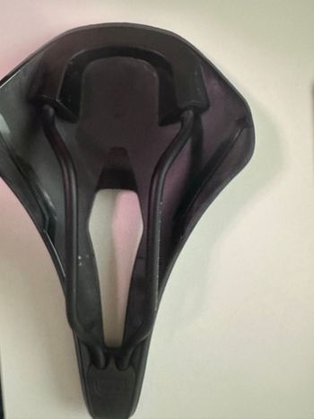 Used Fizik Vento Argo R5 Saddle 2025 bike — image 3 of 3
