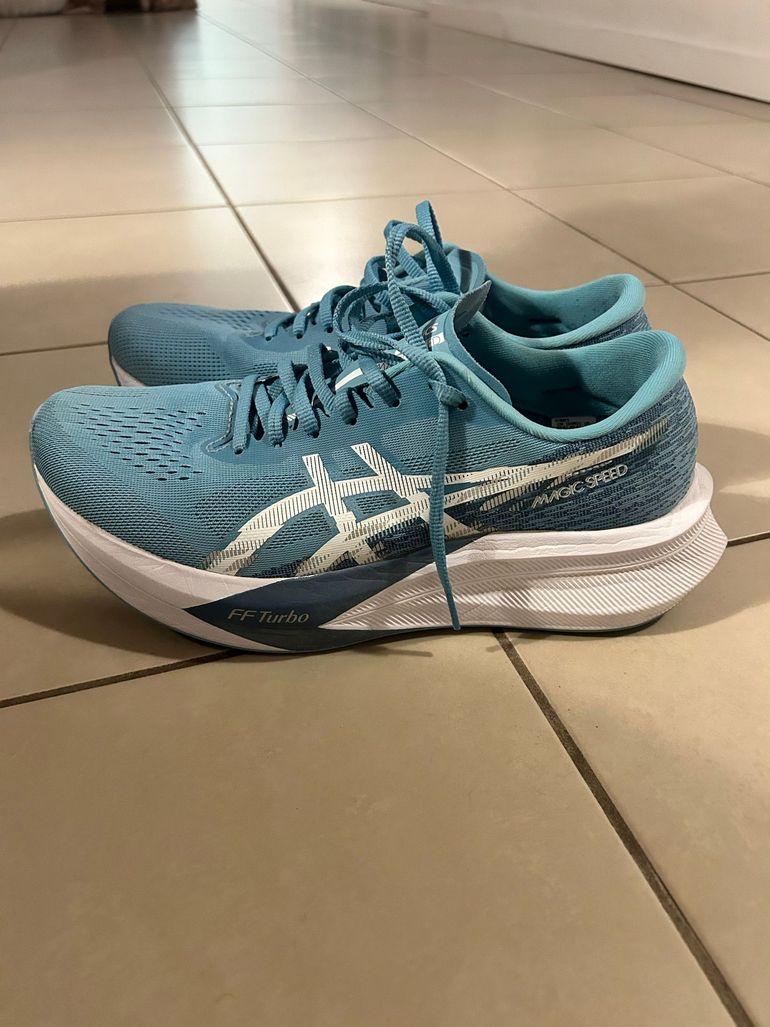 Used Asics MAGIC SPEED 4 2026 bike — image 2 of 4