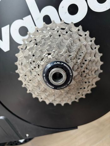 Used Wahoo KICKR v5 Smart Trainer 2022 bike — image 2 of 4