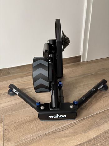 Used Wahoo KICKR v5 Smart Trainer 2022 bike — image 4 of 4