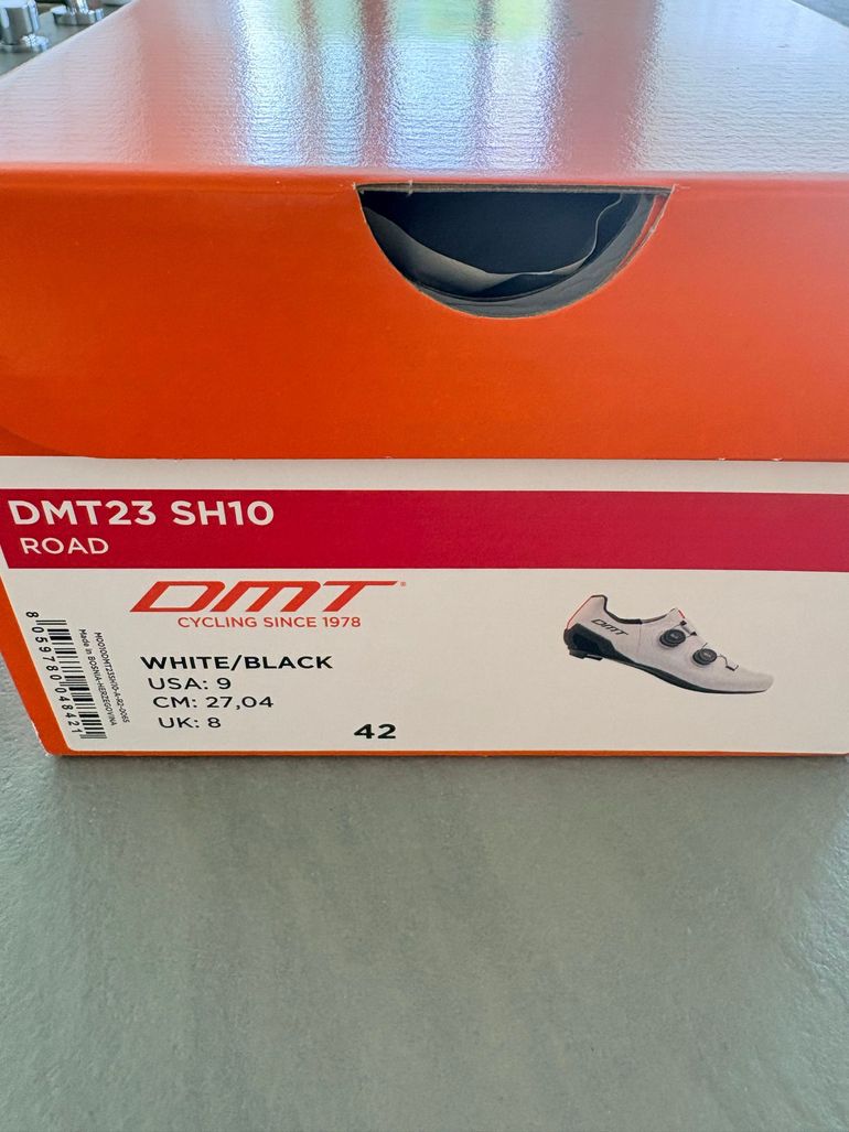 Used Dmt SH10 Road Shoes 2026 bike — image 2 of 6