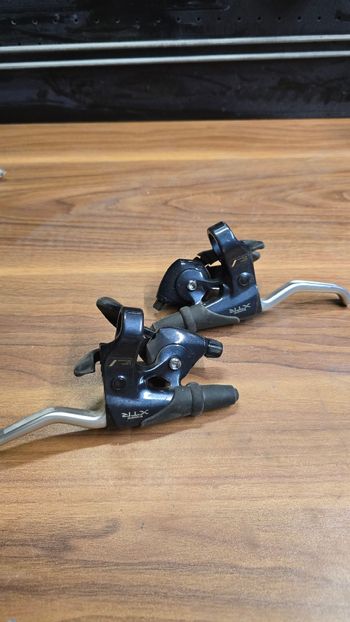 Used Shimano XTR ST-M900 Combo Levers/Shifters 1992 bike