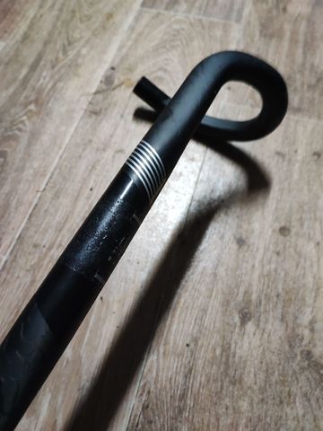 Fsa Carbon Handlebar 2020 bike d'occasion — image 1 sur 3