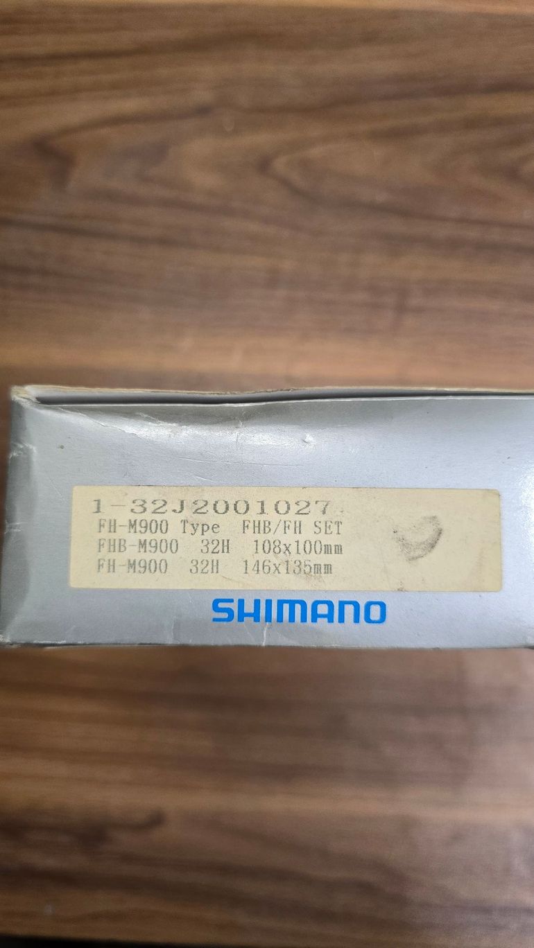 Used Shimano XTR FH-M900 Hub 1992 bike — image 4 of 5