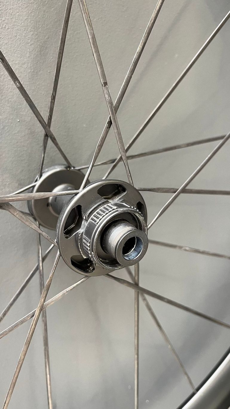 Used Dt Swiss ARC 1400 DICUT DB 2026 bike — image 4 of 11
