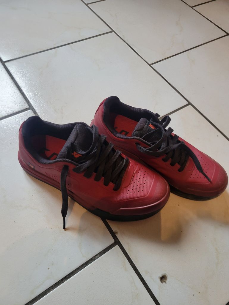 Used Fox Union chaussures pour pédales plates rouge 41 bike — image 1 of 5