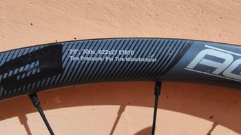 Used Fsa AGX i21 Wheelset 29" bike — image 11 of 11