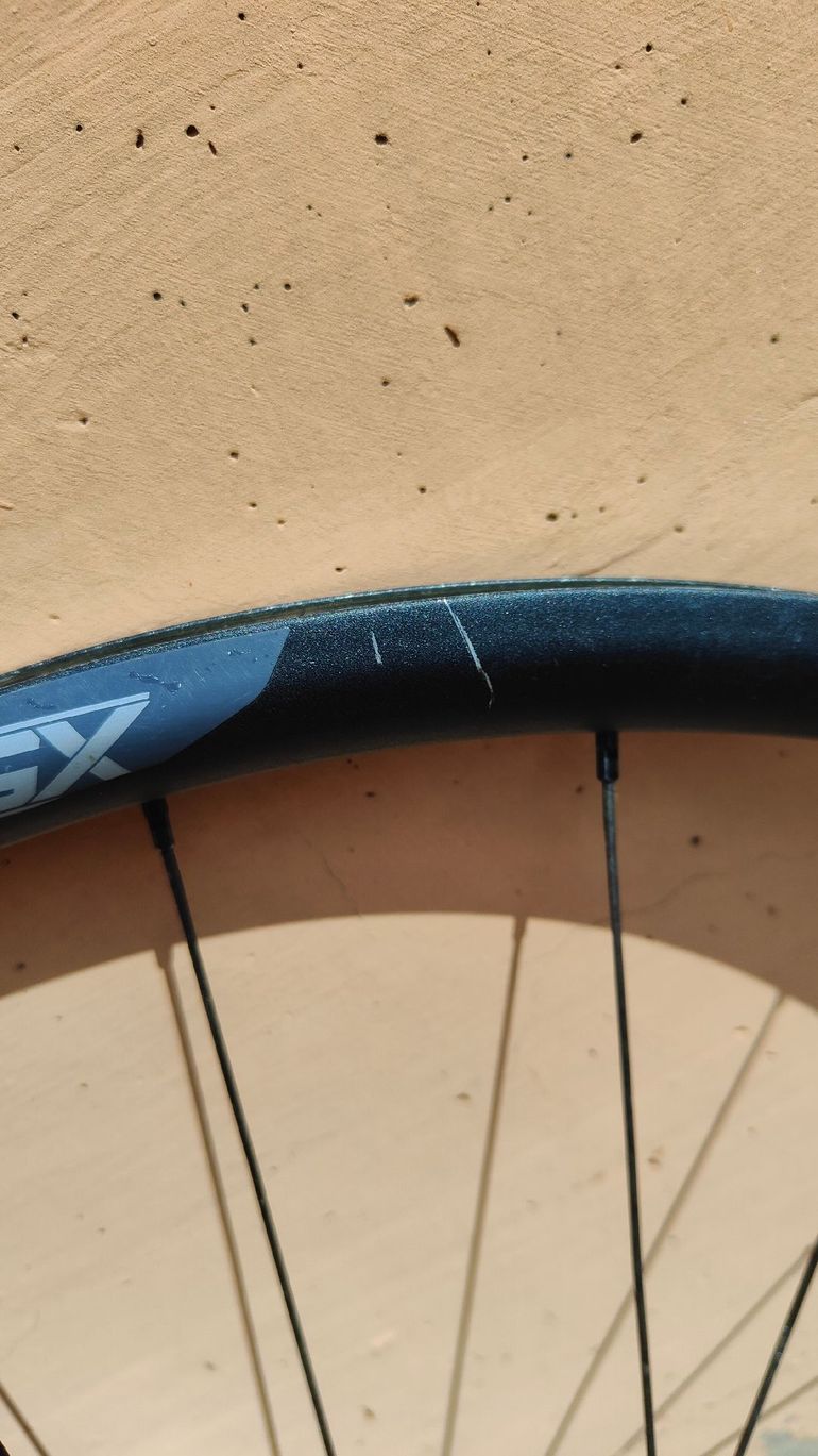 Used Fsa AGX i21 Wheelset 29" bike — image 2 of 11