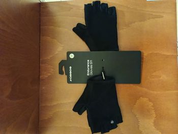 Used Assos Endurance Gloves S11 bike