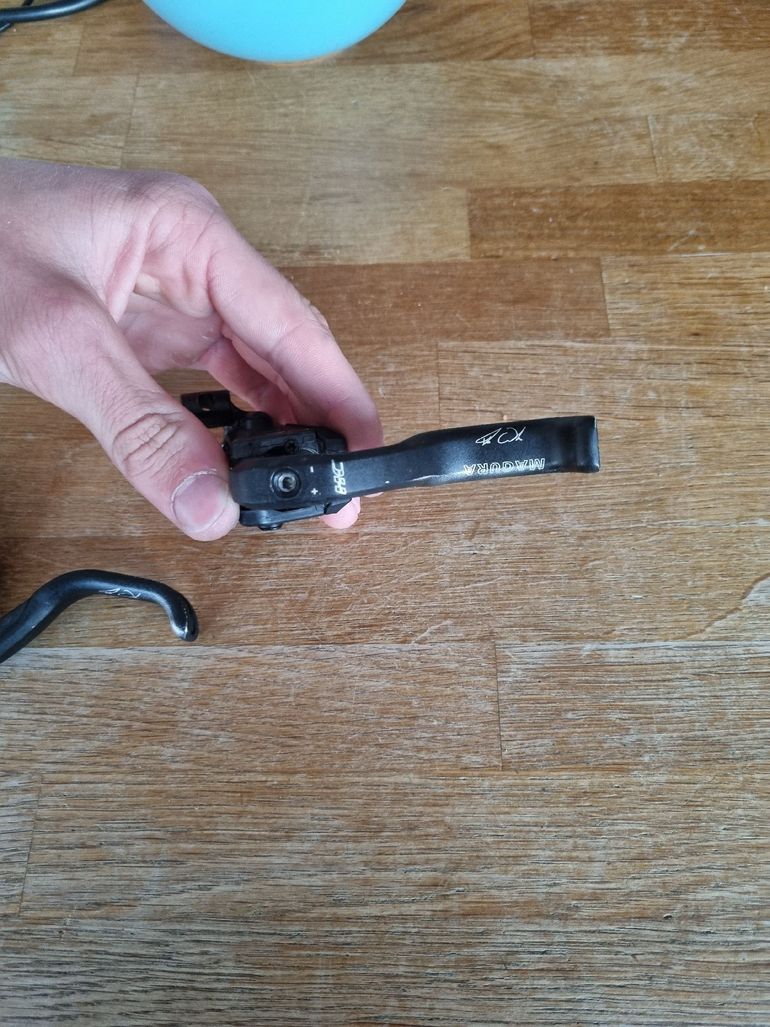 Used Magura MT5 Fabio Wibmer Signature Edition 2020 bike — image 8 of 13