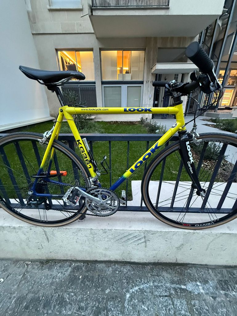 Used Campagnolo Vento G3 bike — image 1 of 3