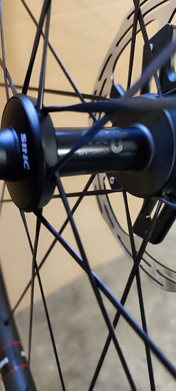 Used Reserve 34/37 dt 180 2026 bike — image 3 of 6