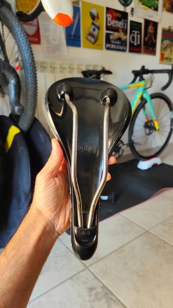 Used Fabric Scoop Race bike — image 2 of 5
