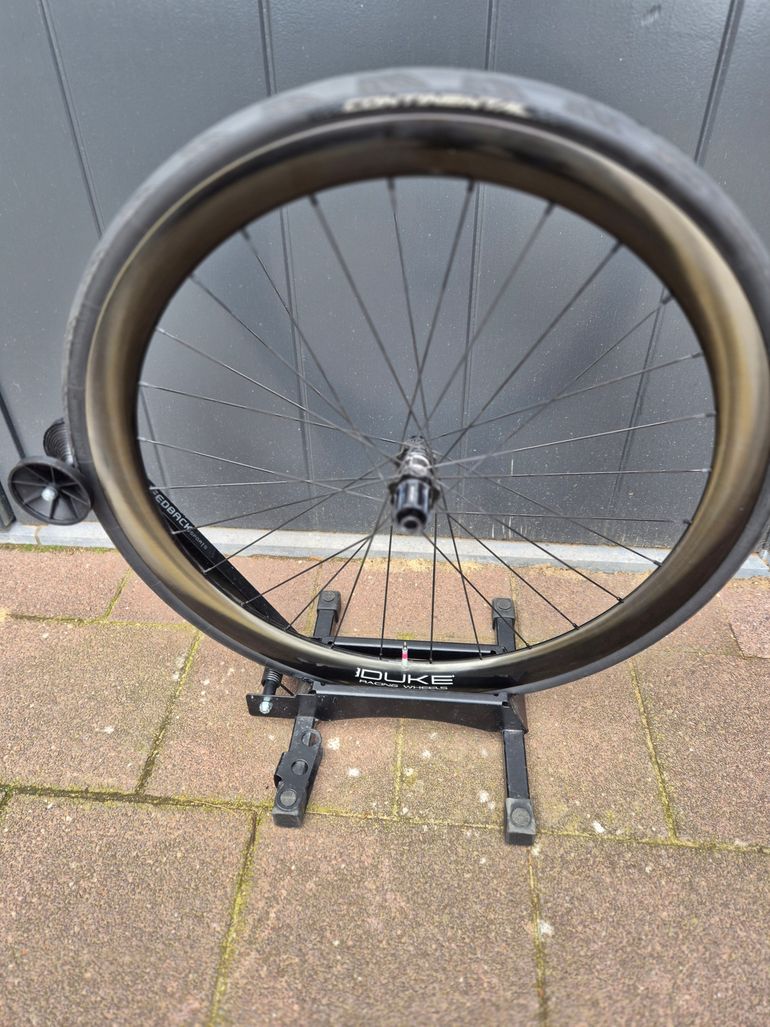 Used Duke Baccara Ultra 42 SLR2 Carbon Wheelset 2023 bike — image 5 of 5