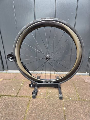 Used Duke Baccara Ultra 42 SLR2 Carbon Wheelset 2023 bike