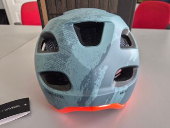 Used Trek Rally WaveCel Mountain Bike Helmet 2026 bike — image 3 of 9