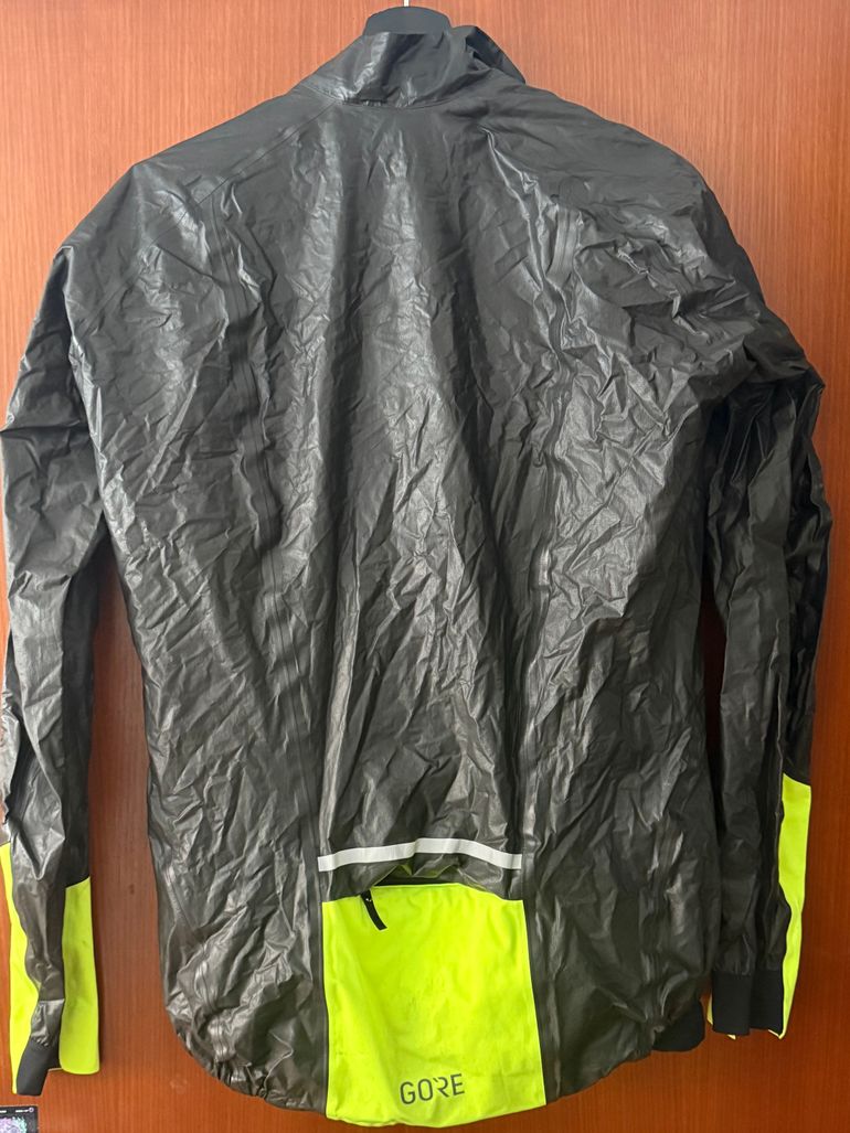 Used Gorewear C5 SHAKEDRY™ 1985 VIZ JACKE Gr. M bike — image 2 of 2
