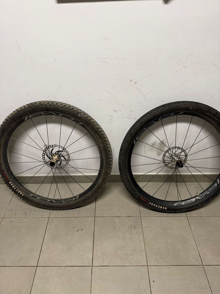 Used Specialized Roval Control SL Team Wheelset 2025 bike — image 5 of 7