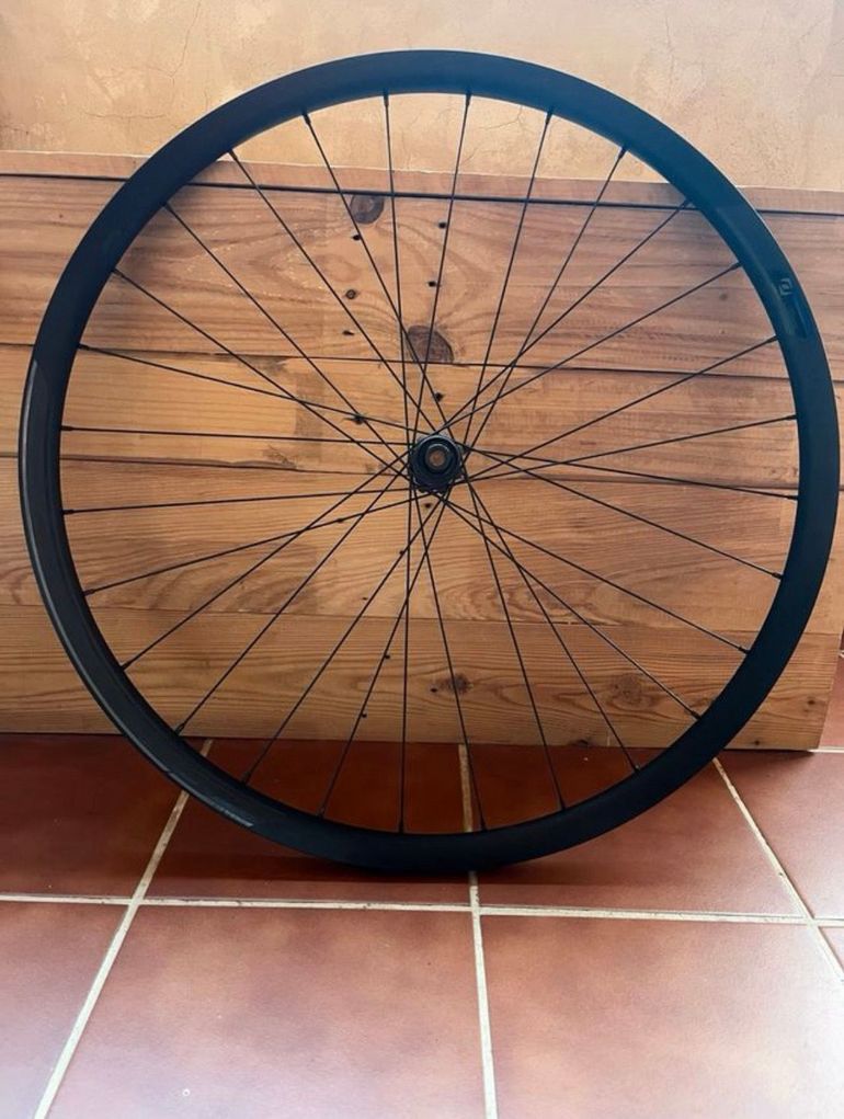 Used Syncros RP 2.0 2024 bike — image 4 of 8