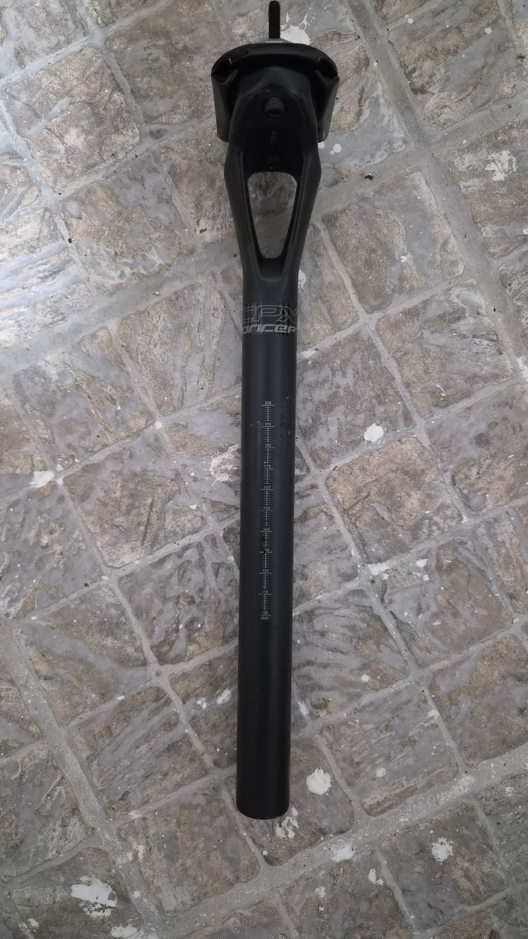 Used Focus CPX Carbon Seatpost 27.2mm 2020 bike — image 2 of 2