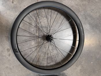 Used Vision SC 45 i23 Carbon 700c Disc Center Lock Tubeless Ready bike — image 3 of 12