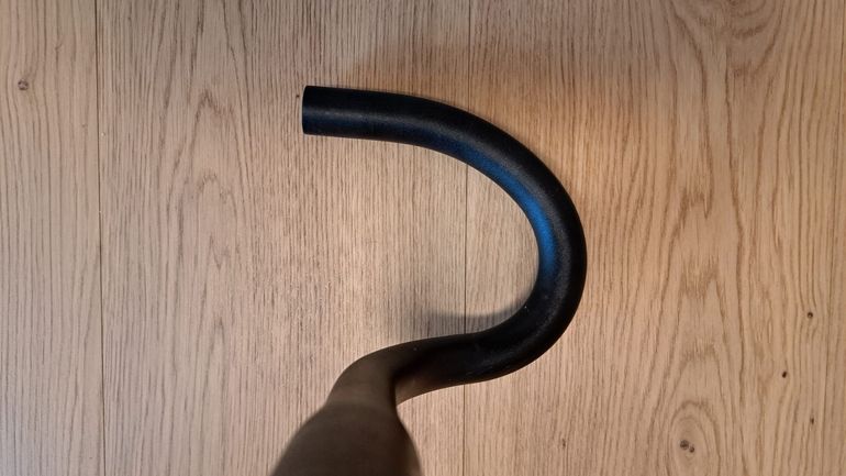 Used Bontrager Race VR-X 44 cm 31.8 mm bike — image 4 of 4