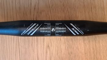 Used Bontrager Race VR-X 44 cm 31.8 mm bike