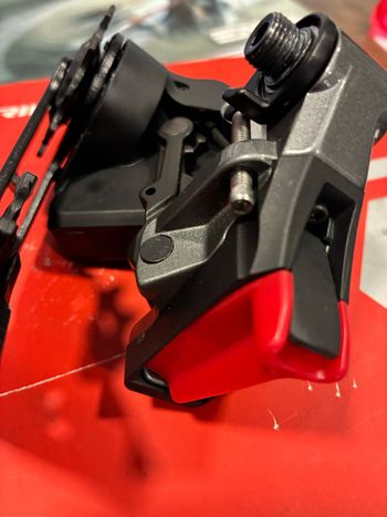 Used Sram Rival AXS Rear Derailleur 2025 bike — image 4 of 5