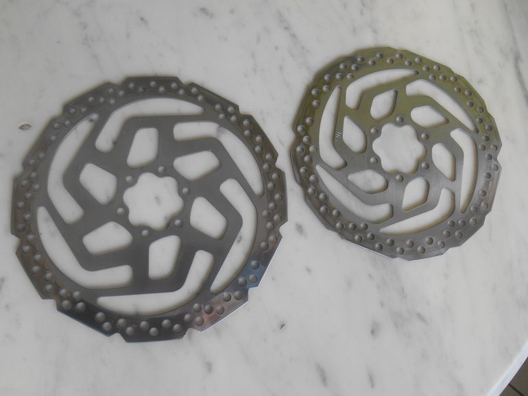 Used Shimano RT 26 Brake Rotor bike — image 2 of 2