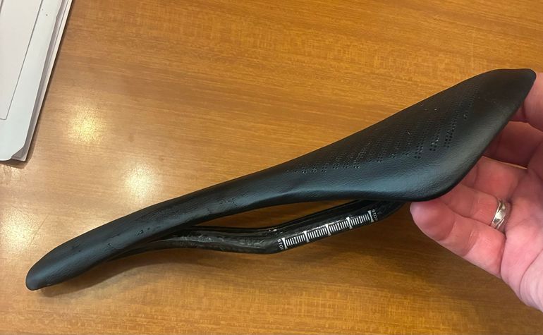Used No brand Sella in Carbonio bike — image 2 of 4