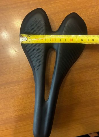 Used No brand Sella in Carbonio bike — image 4 of 4