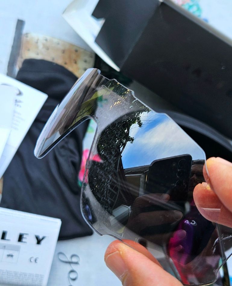 Used Oakley Jawbreaker Prizm Road Viola bike — image 3 of 6