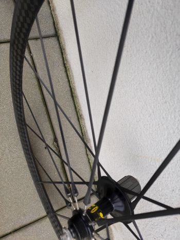 Used Mavic Cosmic Carbone Ultimate 40 Service Course bike — image 6 of 11