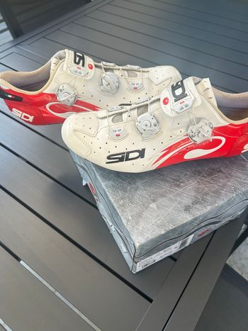 Used Sidi Scarpe wire Carbon vernice bike — image 6 of 6