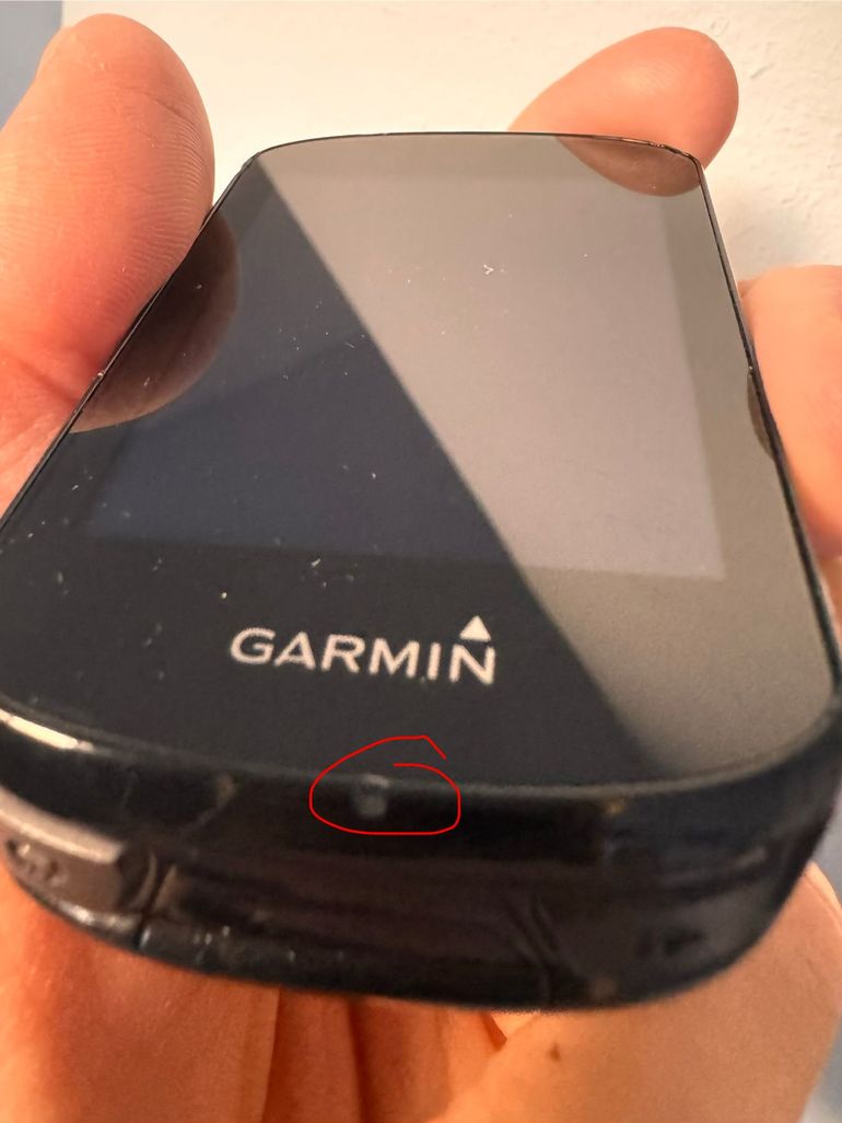 Used Garmin Edge 830 GPS Cycling Computer bike — image 6 of 7