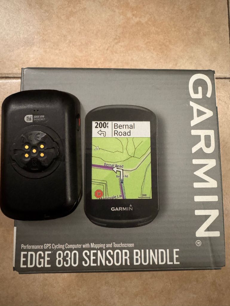 Used Garmin Edge 830 GPS Cycling Computer bike — image 4 of 7