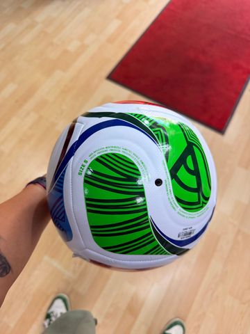 Tweedehands Adidas Trionda 2026 bike — afbeelding 4 van 4