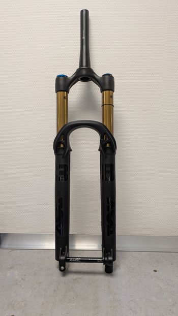 Used Fox 38 factory Grip X2 2027 bike