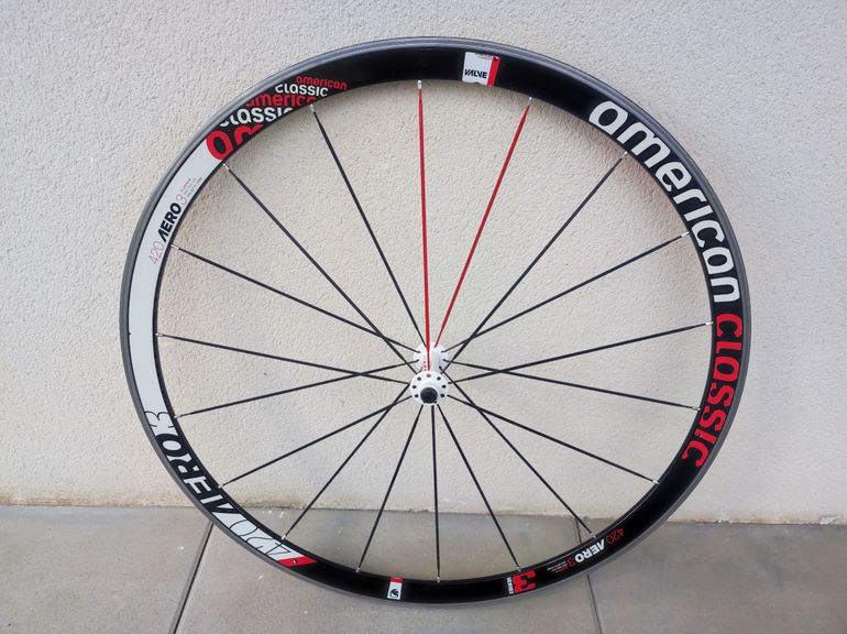 Used American classic 420 Aero 3 Wheelset bike — image 4 of 9