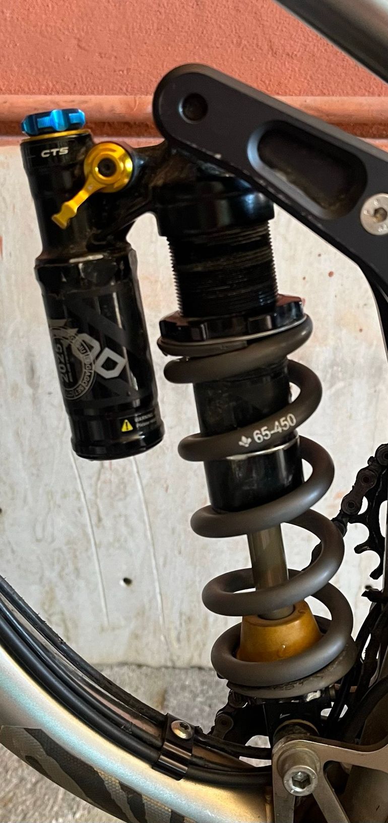 Used Formula Mod Coil Shock 2023 bike — image 1 of 3