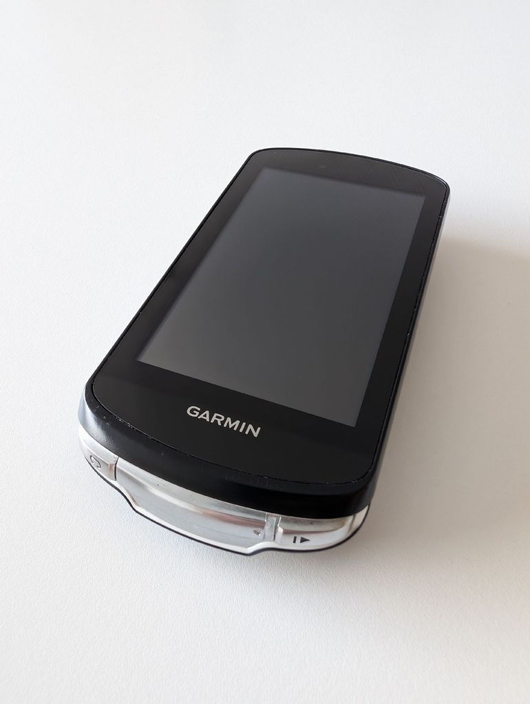Used Garmin Edge 1040 bike — image 2 of 6