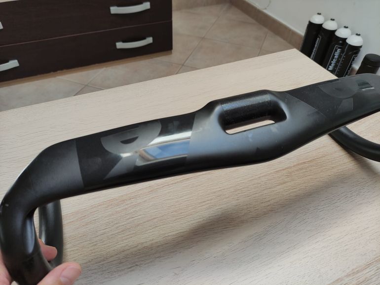 Used Cervelo HB-1AB04-42 Carbon Handlebar bike — image 2 of 9